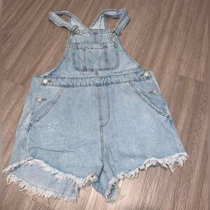Women's | medium | overall shorts | blue jean 💙